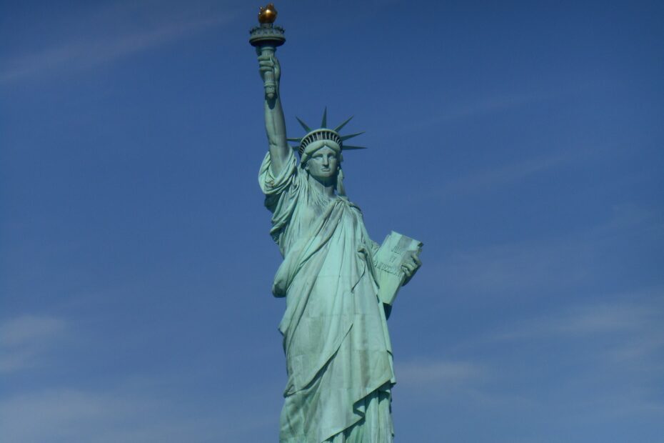 Statue of liberty g919095f31 1920